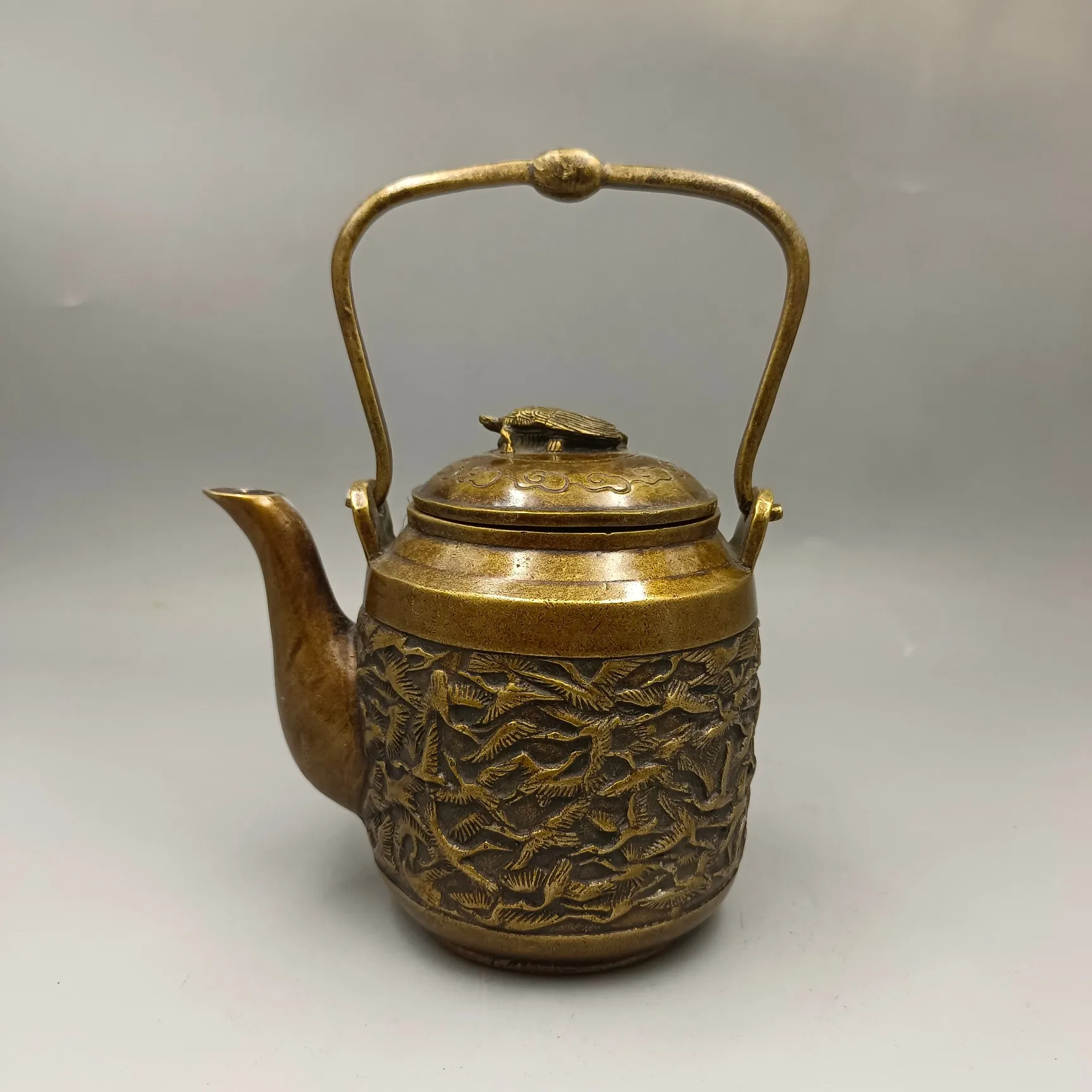 

Exquisitely Shaped Family Handicraft Pure Copper Teapot Finely Crafted Suitable for Decoration and Collection