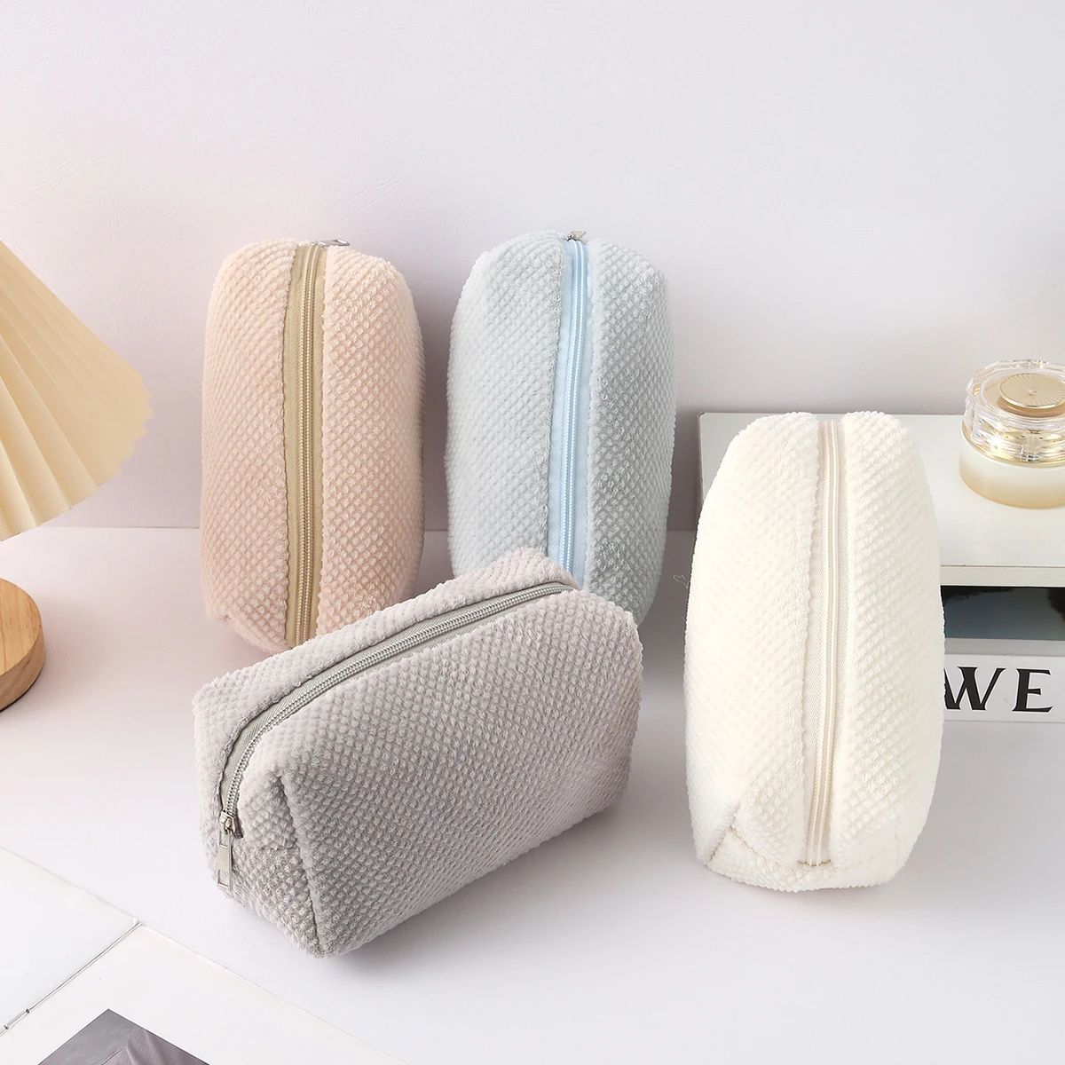 1pc Large Capacity Pencil Case - Simple Solid Color Personalized Design Pencil Case Spacious Well-organized Pencil Case For Back