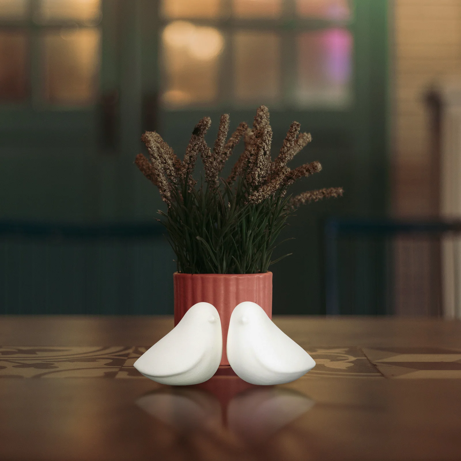 

2Pcs Ceramic Bird Decor Premium Material Smooth Surface Minimalist Desktop Decoration for Home Office Garden Table