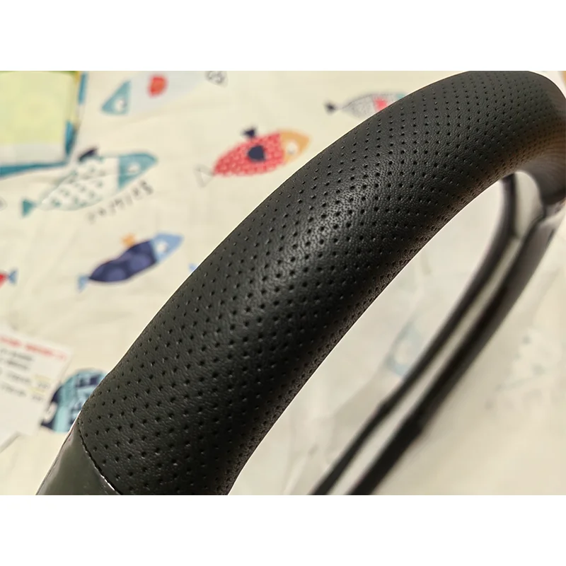 Универсальный ультратонкий чехол на руль Lexus ES из кожи с карбоном, подходит для ES250 300h ES350 ES200 ES260 2014 2015 2016 2017 2018 Универсальный ультратонкий чехол на руль Lexus ES из кожи с карбоном, подходит для ES250 300h ES350 ES200 ES260 2014 2015 2016 2017 2018