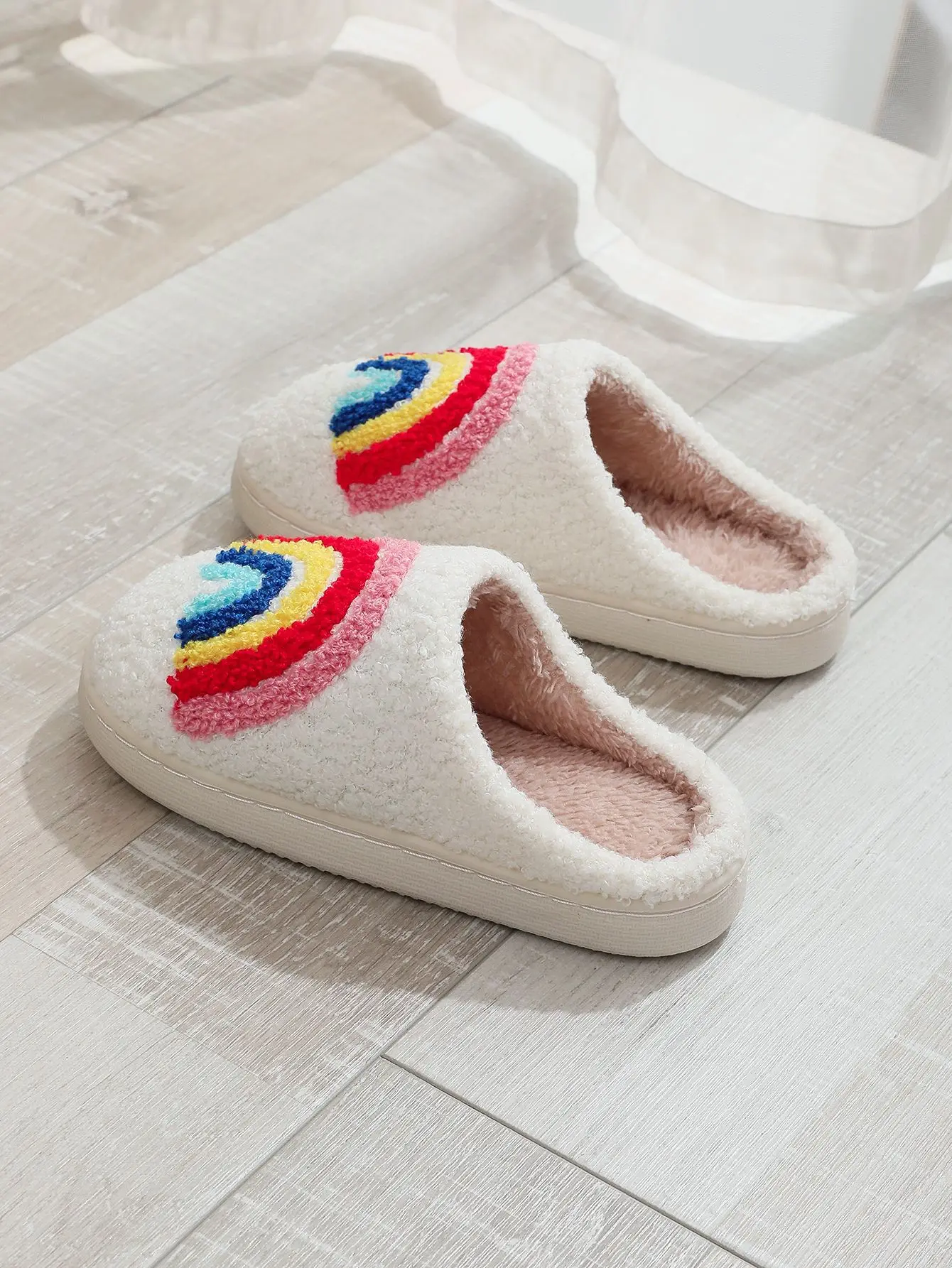 2026 Winter Regenbogen-Print Kinder Mädchen Jungen Hausschuhe Indoor Weiche Rutschfeste Paar-Hausschuhe Warme Plüsch-Flachpantoffeln Erwachsene Niedliche Schuhe – Detail 5