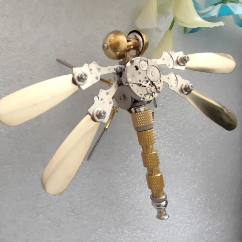 Mechanical insect fighting dragonfly metal model Handmade crafts Creative ornaments Bookcase decoration