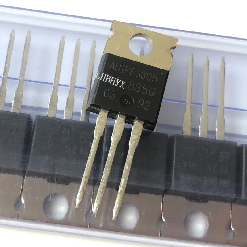 

AUIRF3305 AUIRF3305PBF 55V 140A MOS Power-Transistor TO-220 New Original 2PCS