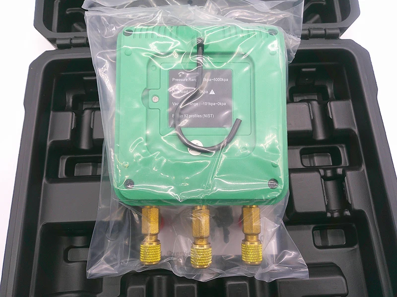DY523 Pressure Gauge Refrigeration Digital Vacuum Pressure Manifold Tester Air Conditioning Temperature Tester Valves Tool view 3