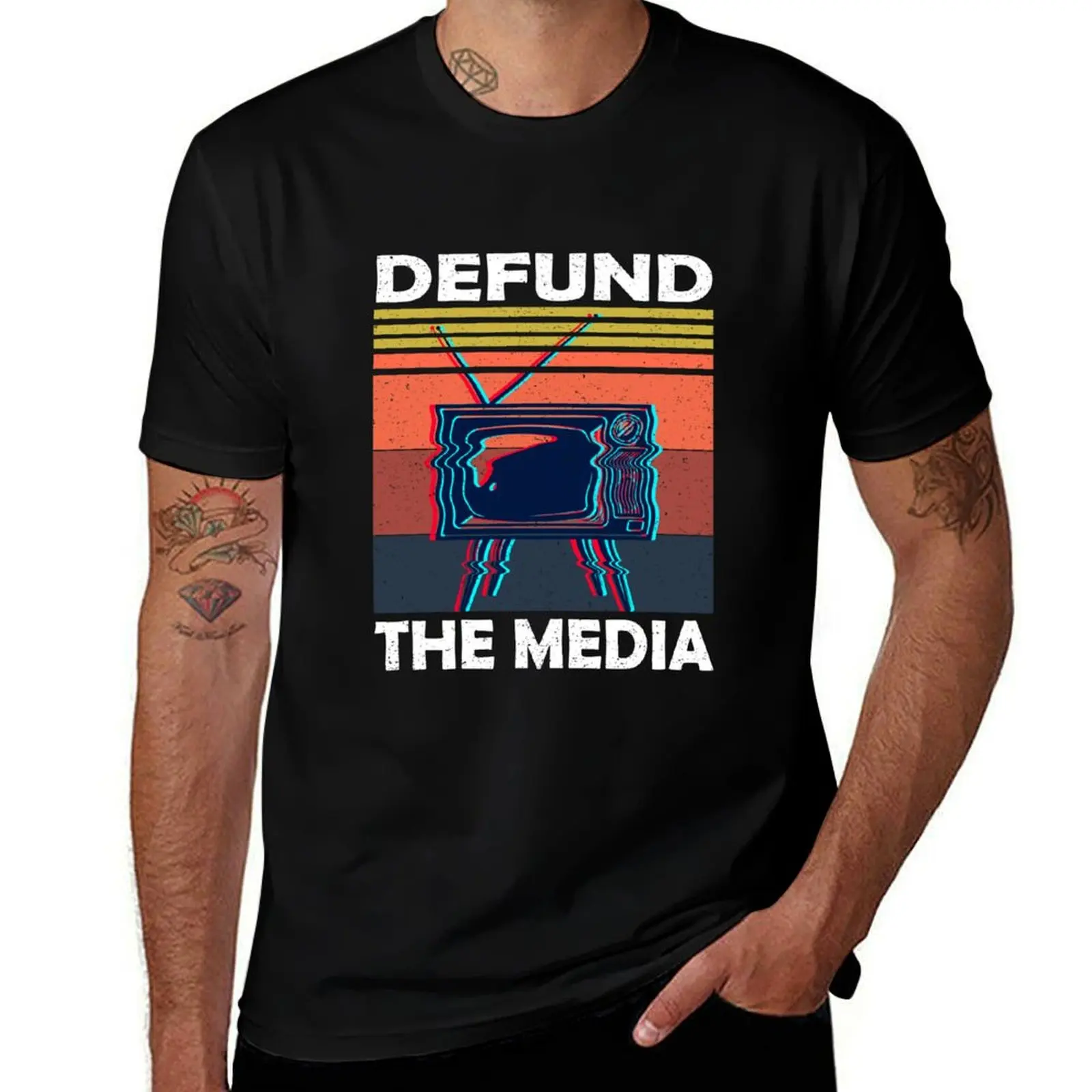 

Retro vintageDefund the media T-Shirt t shirts with prints t shirts for man cotton T-Shirt
