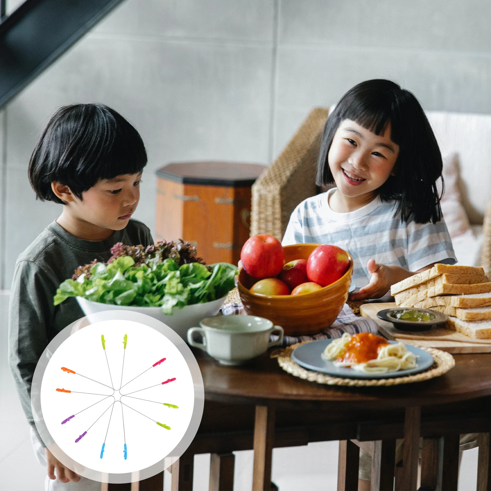 

6pcs Mini Silicone Food Tongs Stainless Steel Kitchen Tongs For Kids Baking Camping Party Snack Grabbers Heat Resistant Stain