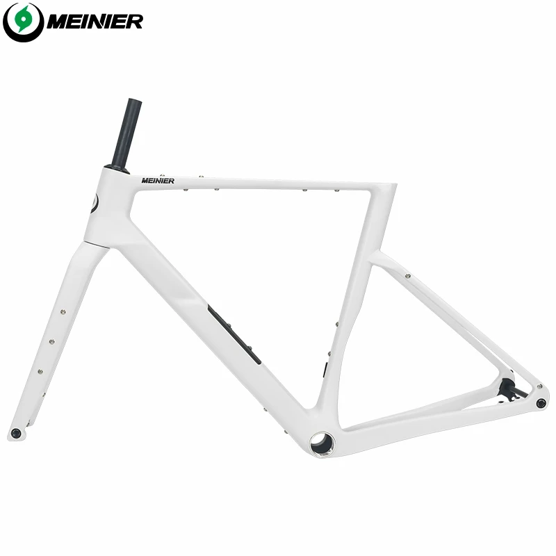 Karbonowa rama roweru gravel z pojemnikiem na narzędzia, w pełni ukryte prowadzenie linek, zestaw ramy roweru gravel, maksymalna rozmiarść opon 700x57C, hak przerzutki UDH, rama roweru gravel.