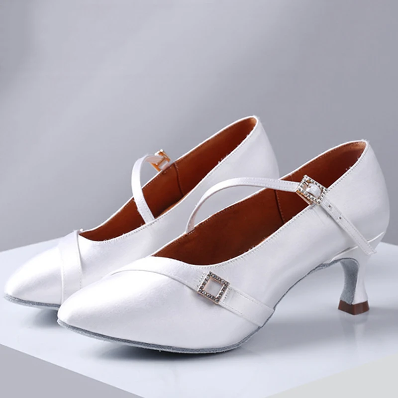 Women Standard Dance Shoes Soft Outsole Modern Dance Shoes Ladies  White satin Ballroom Dance Shoe