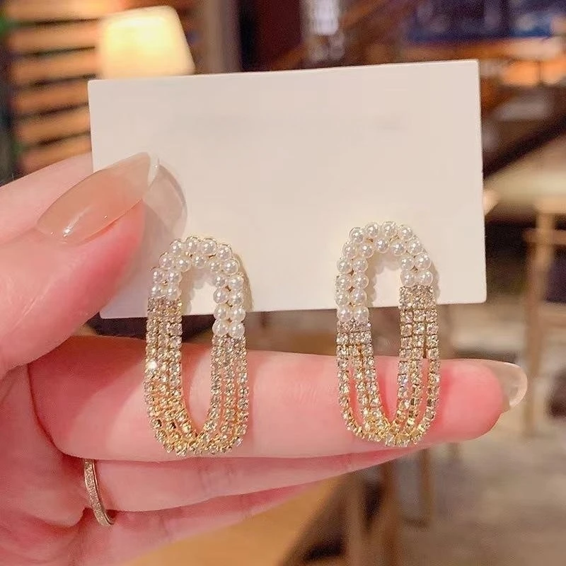 Exaggerated Rhinestone Pearl tassel Drop Earrings for Women Hollow Long Earrings Fashion Jewelry