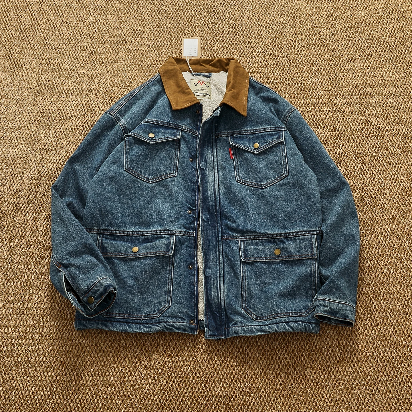 Thickened American Style Lamb Velvet Inner Cotton Jacket Men's Winter Warm Workwear Denim Cotton Coat Loose Fit Multi Pocket