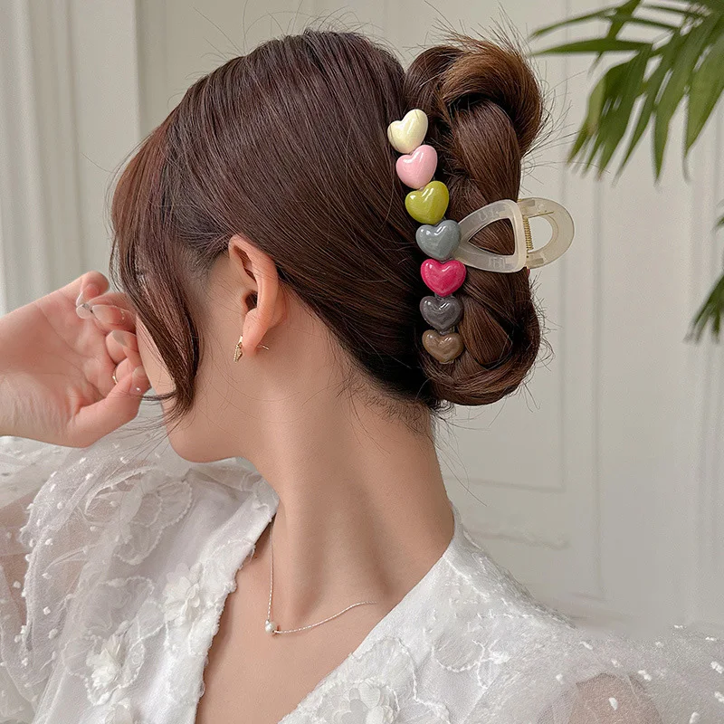 

Cute Rainbow Love Heart Hairpins New Korean Minimalist Girls Hairpin Summer Temperament Elegant Love-heart Ponytail Fixed Clip