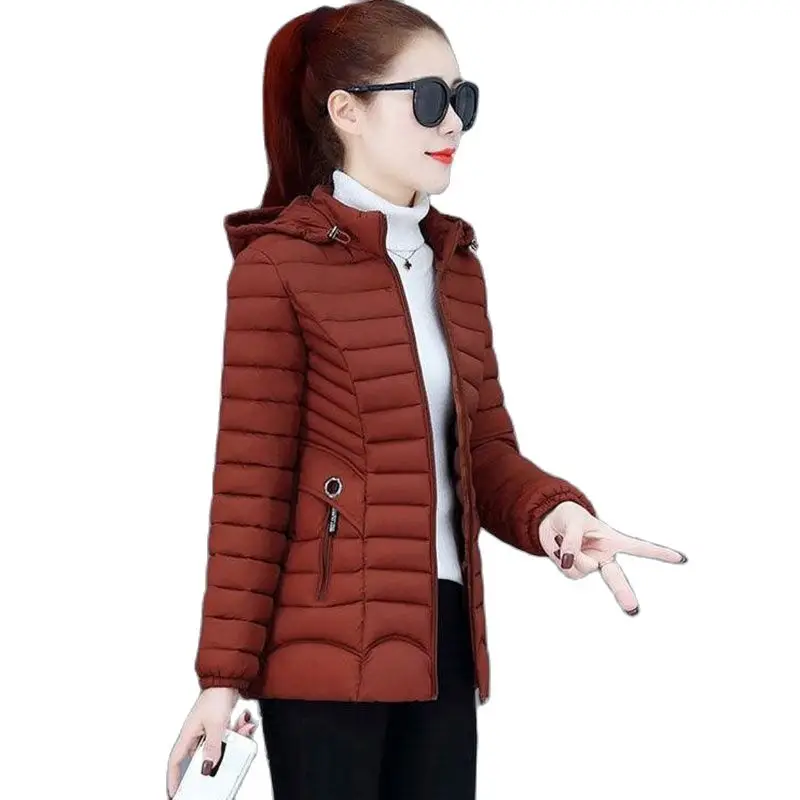 

Autumn And Winter Female Korean Version Of the Trend Of Light Down Cottonpadded Clothes MiddLnaged Fashion Joker Slim Short Coat