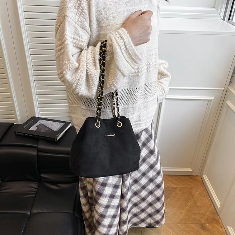 

Famous Designer Leather Women's Handbag High-End Luxury Brand Fashionable Elegant Crossbody Premium Detail Daily Bag​