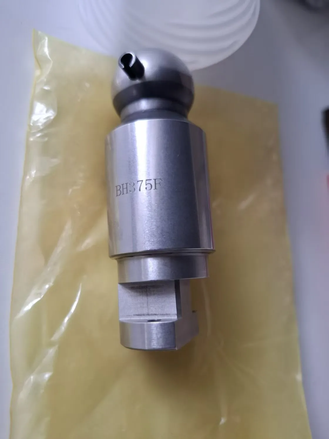 BH375F Kepala Bola Diameter Chuck .375 (9.52mm)