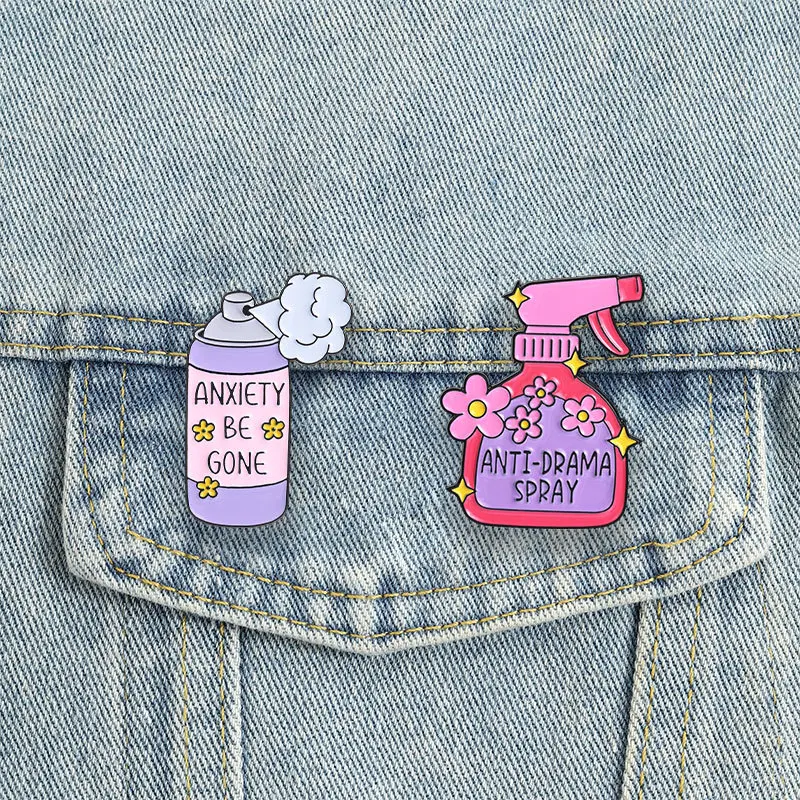 Spray bottle-shaped badges, flower and star fun bottle series alloy pins, accessories for clothing and bags, gifts for friends