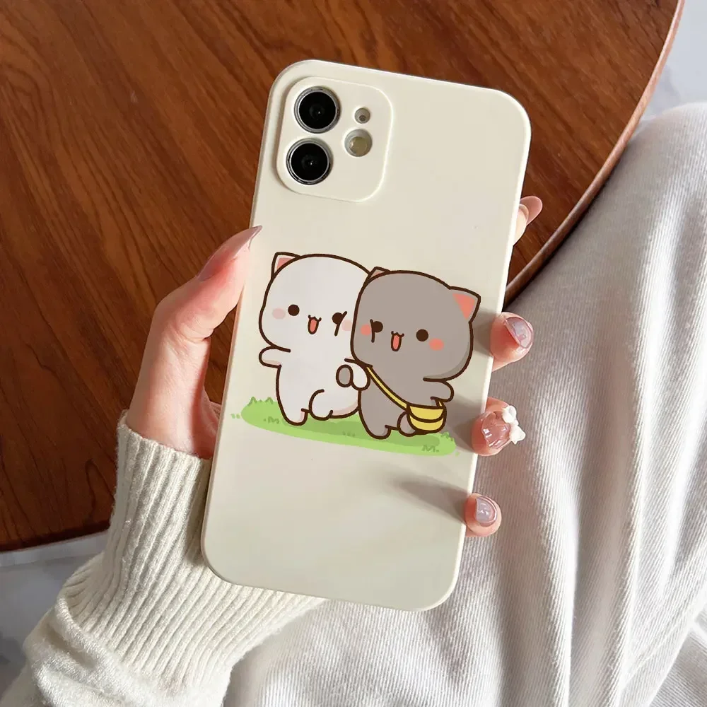 Funny Cartoon Peach Mochi Cat Couple Phone Case for IPhone 11 12 13 14 16 15 Pro Max Mini X XS Soft Cover for 8 7 Plus SE2 Funda