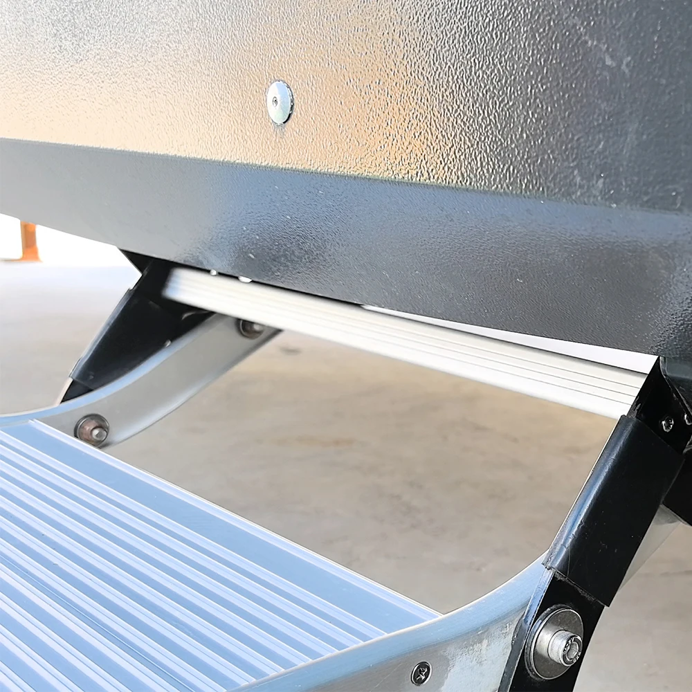 Acessórios para trailer de campista com preço favorável COMPAKS único | Modelos de camada dupla Passos elétricos de superfície antiderrapante