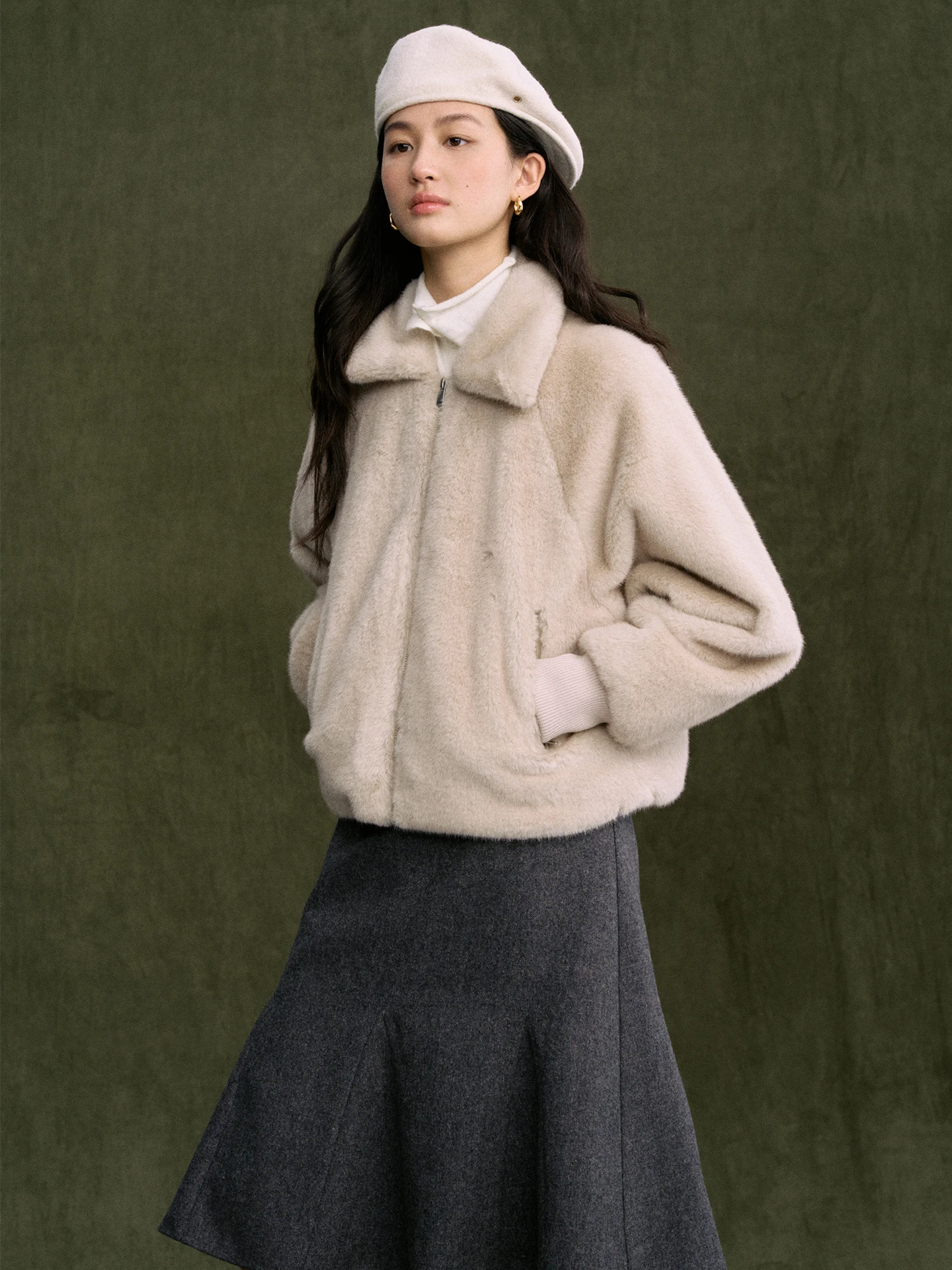 

Jicouture Eco-Friendly Leather Fur ort Jaet Zipper Women's Autumn Winter Vintage Collar Slimming Top Casual Sle