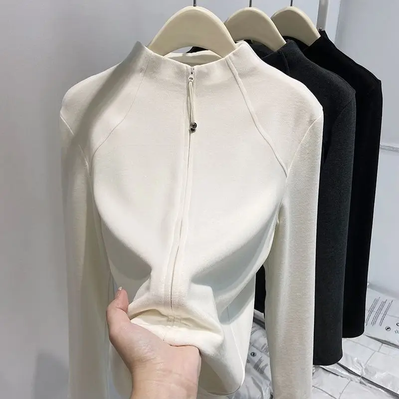 Black Semi High Neck Velvet Base Shirt with Autumn and WinterDesign SenseDouble ZipperT-shirt for Slimming Effect Inner Cardigan