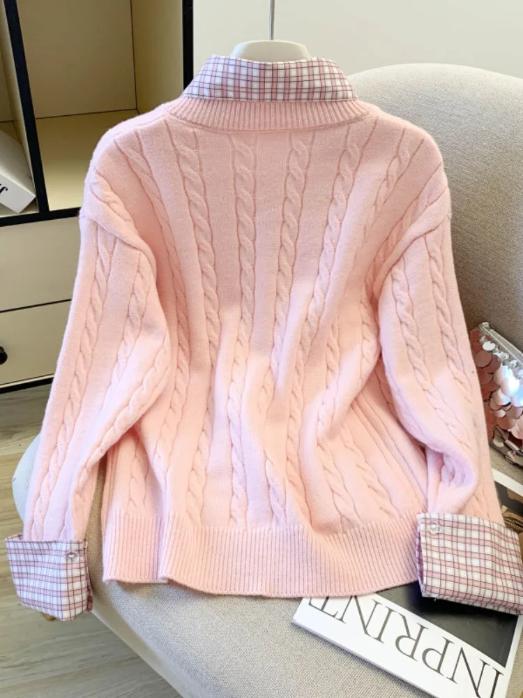   เสื้อสเวตเตอร์ถักลายตารางแบบผูกคอสำหรับผู้หญิง ฤดูใบไม้ร่วง ฤดูหนาว เนื้อนุ่ม ตัดต่อสวยงาม สไตล์หวาน สวมใส่สบาย ทรงหลวม แฟชั่นลำลอง