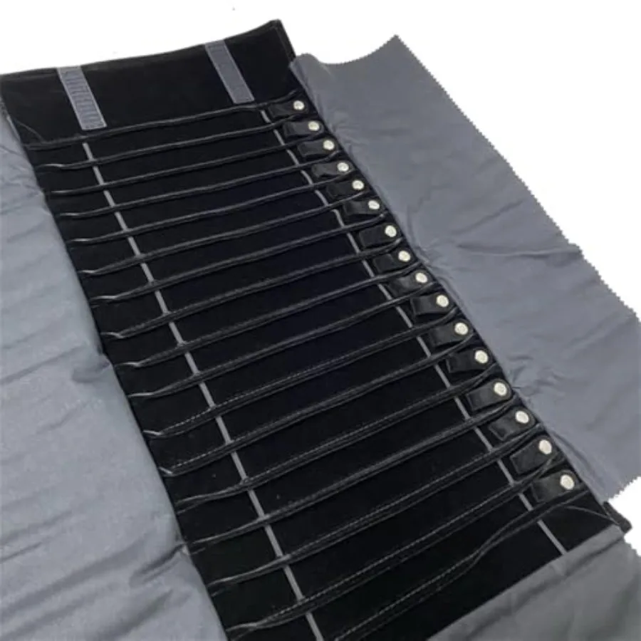 

Portable Jewelry Roll Untangled Secure Necklace Travel Storage Bag Displays Holder 16 Chain Black