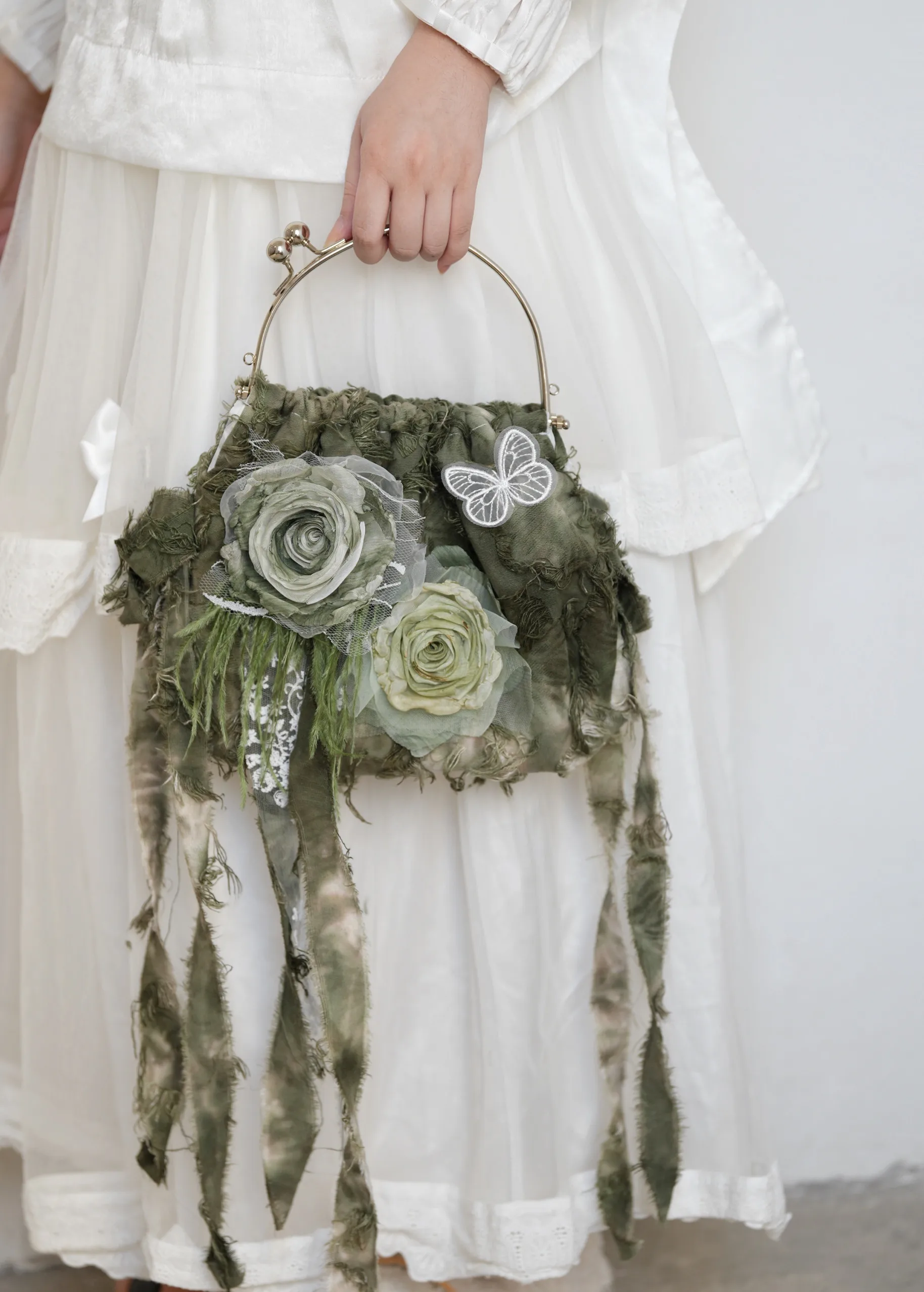 

Original Mori New Chinese Rose Handmade Unique Lolita Lace Messenger Bag Ladies Fresh Summer Travel Handbag for Women