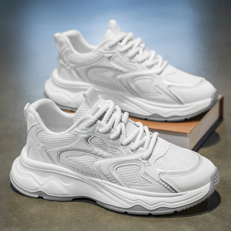 Men's light mesh casual Chunky sneakers four seasons soft-sole breathable outdoor Racing running shoes youth Speed sports shoes