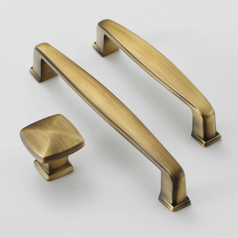 Bronze Cabinet Knobs and Handles Kitchen Hardware Cabinet Pulls Home Accessories Nordic Vintage Brass Furniture Handles