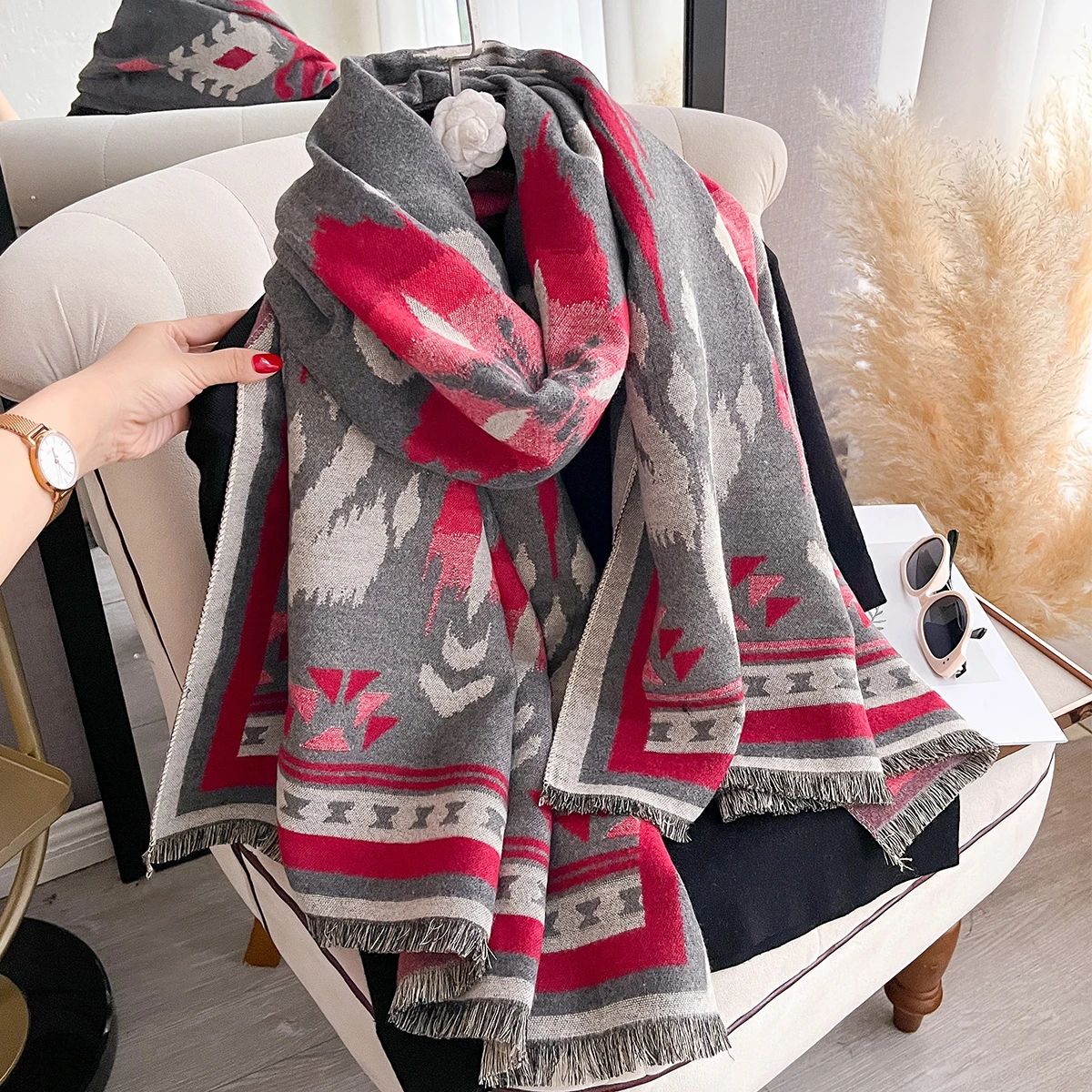 

New Women's Double-Sided Jacquard Pashmina Faux Cashmere Scarf Winter Thick Warm Shawl Cold & Wind Resistant Blanket