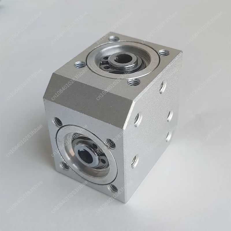 6MM Output Hole Type High Precision Right Angle Steering Gearbox 1 Module 20 Teeth Commutator Gear 2000RPM Two Axes