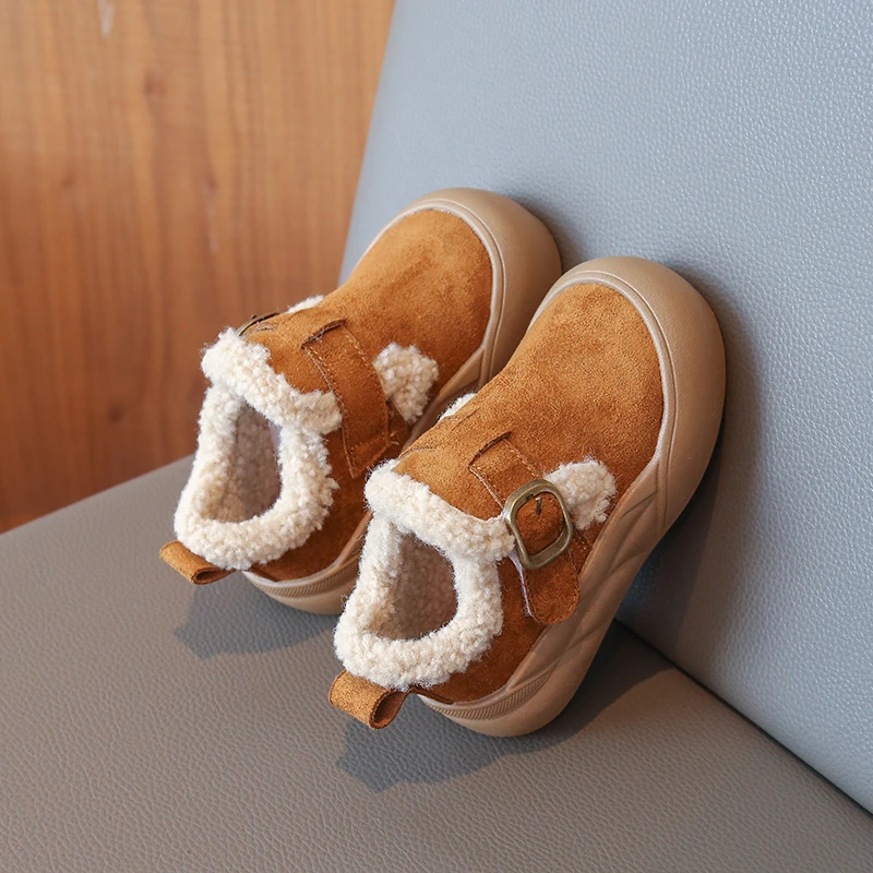 الشتاء الأطفال داخلي أحذية قطنية دافئة 2026 الفتيات سميكة سوليد لينة أفخم أحذية المنزل المشي اليومي أفخم الأحذية