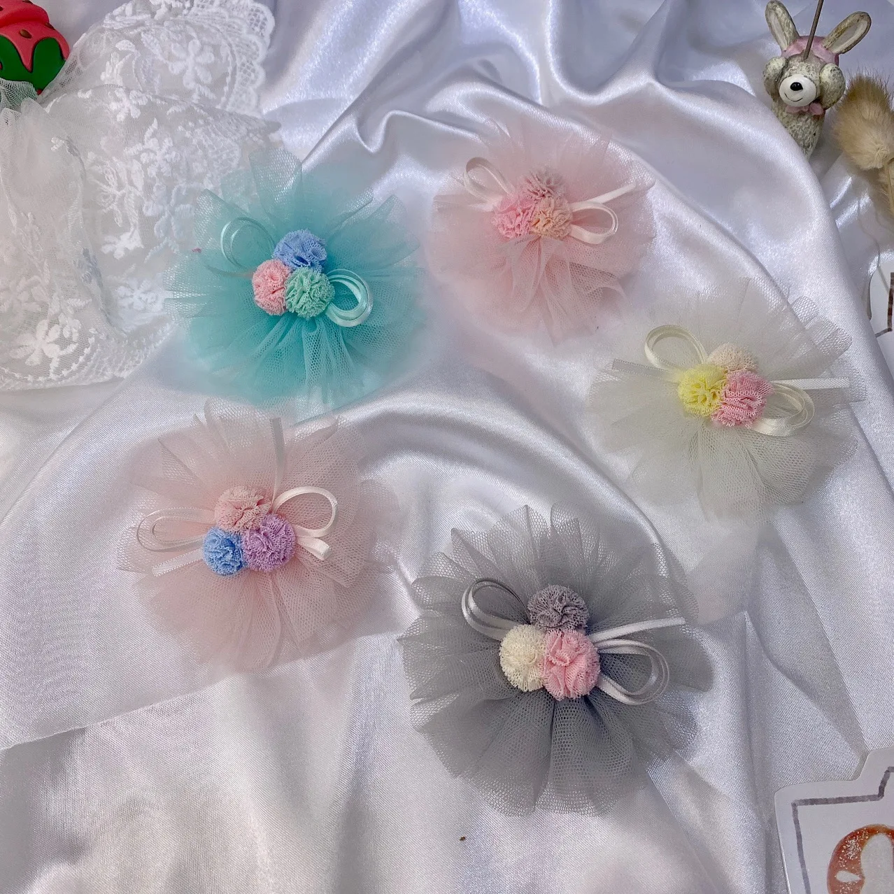 20 Chiếc Boutique Tutu Hoa Kẹp Tóc Chắc Chắn PomPom Voan Hoa Kẹp Tóc Công Chúa Mũ Boutique Phụ Kiện Tóc Cho Bé Gái