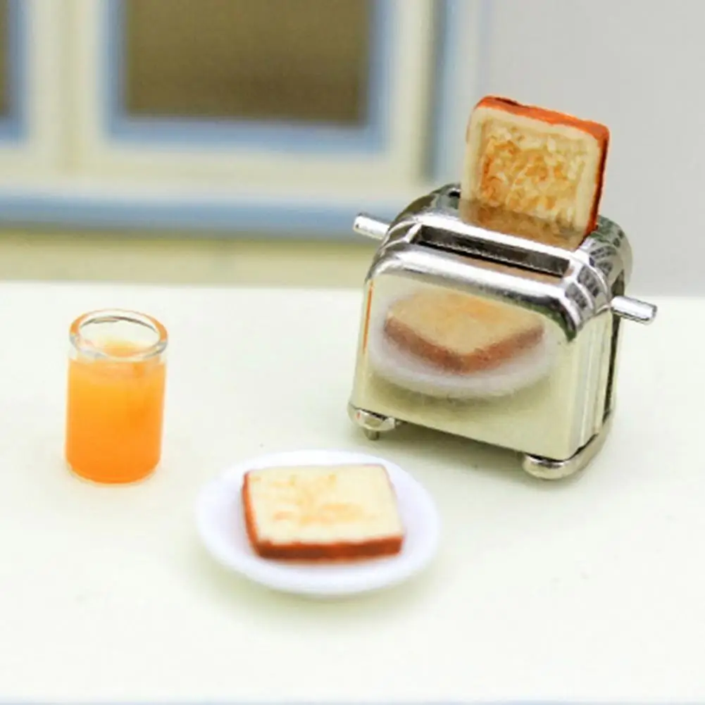 Mini Toaster Model 1:12 Dollhouse Accessory Simulation Miniature Toaster with 2 Removable Toasts for Kitchen Scene