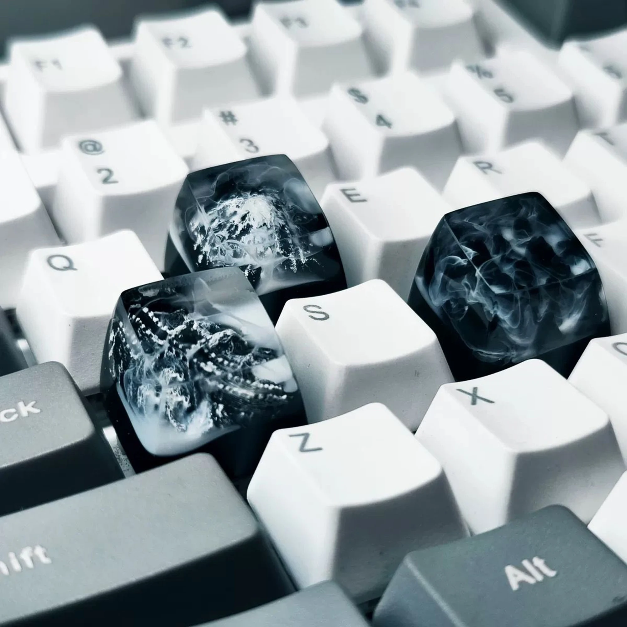 Mechanical Keyboard keycap Novelty Personalized Keycaps Translucent Handmade Resin Ink Style Keycaps