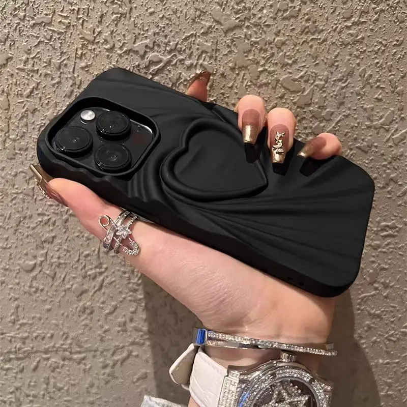 Fashion Fold Wrinkle 3D Love Heart Silicone Case For iPhone 15 13 12 11 14 Pro Max Plus Soft Matte Shockproof Full Back Cover