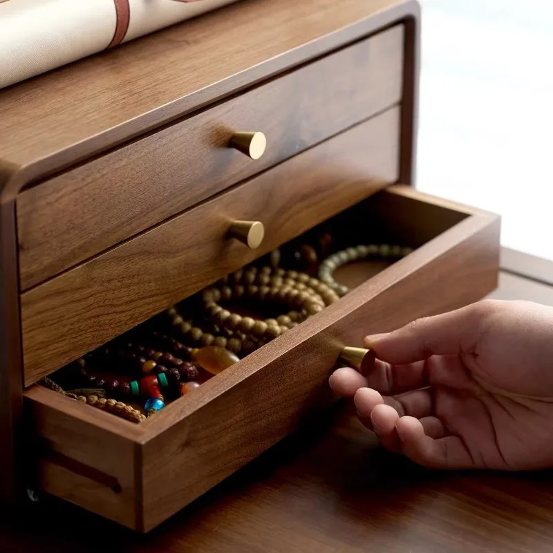 Solid wood jewelry box, which can store earrings, necklaces, watches.