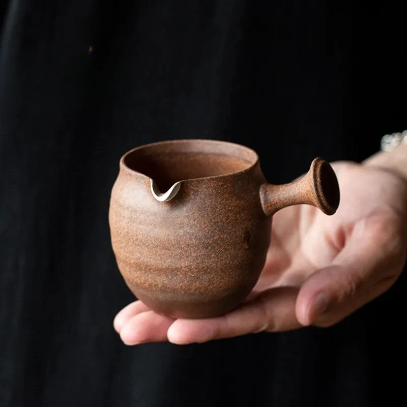 

150ml Japanese Style Rough Pottery Fair Cup Simple Luxurious Creative Ceramic Tea Pitcher Cha Hai Justice Cup Kung Fu Kung Fu