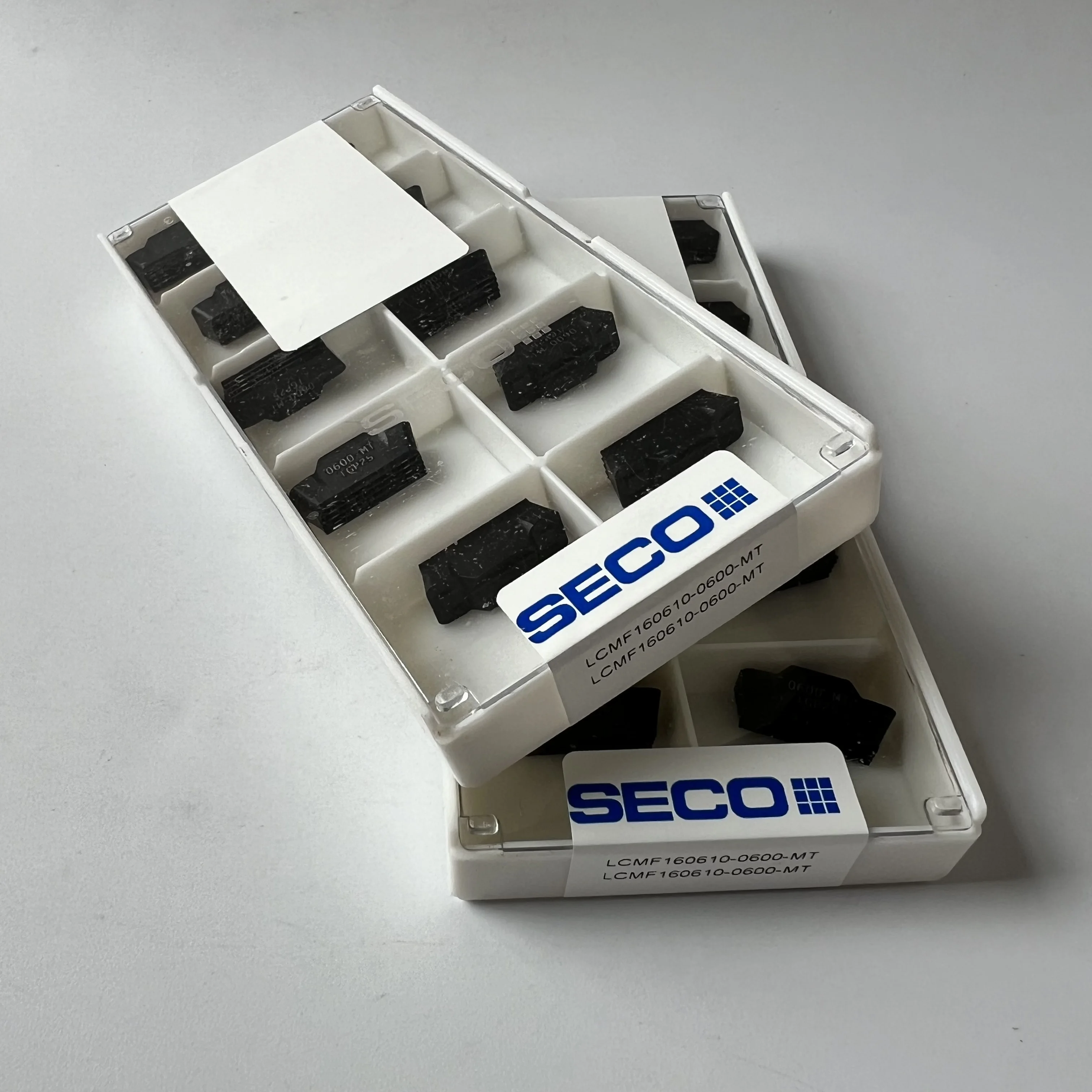 

Carbide inserts for lathe LCMF160610-0600-MT,TGP25