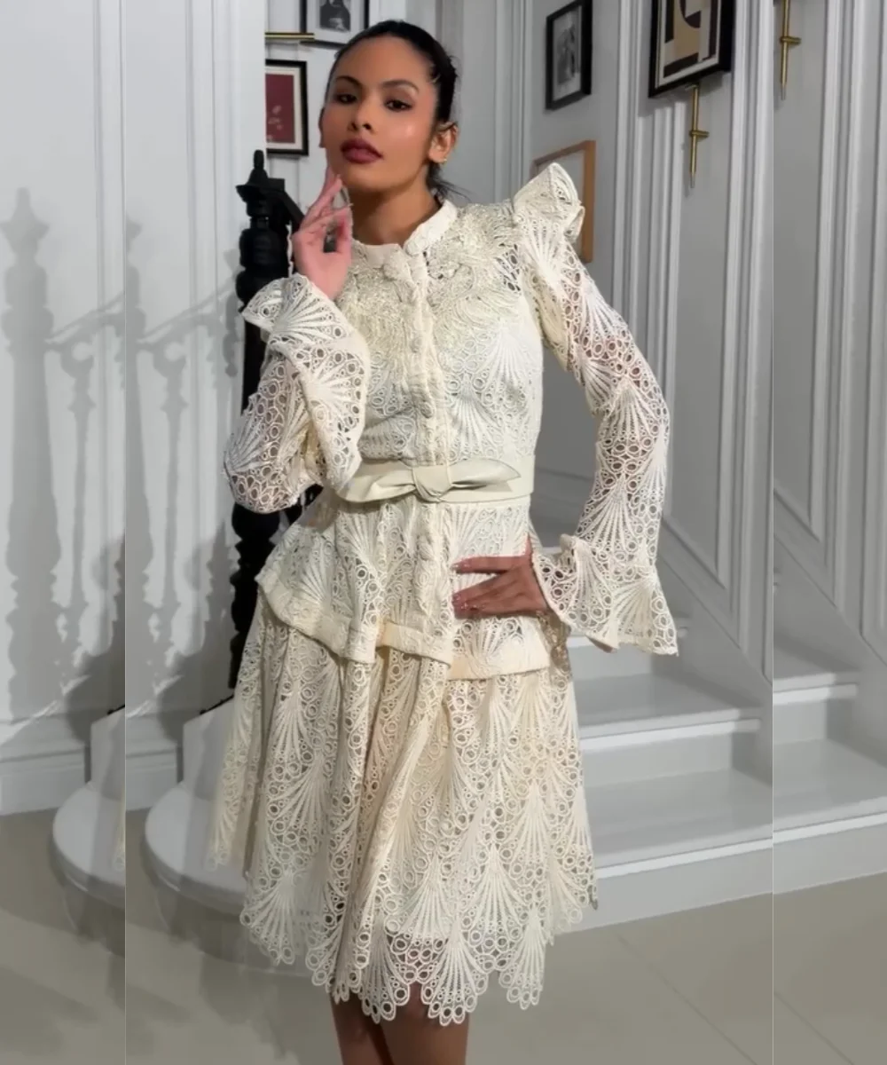 

Customized Sparkle Lace Ruched Pleat Button A-line Scoop Neck Knee Length Luxury Party Dresses Chinese Style