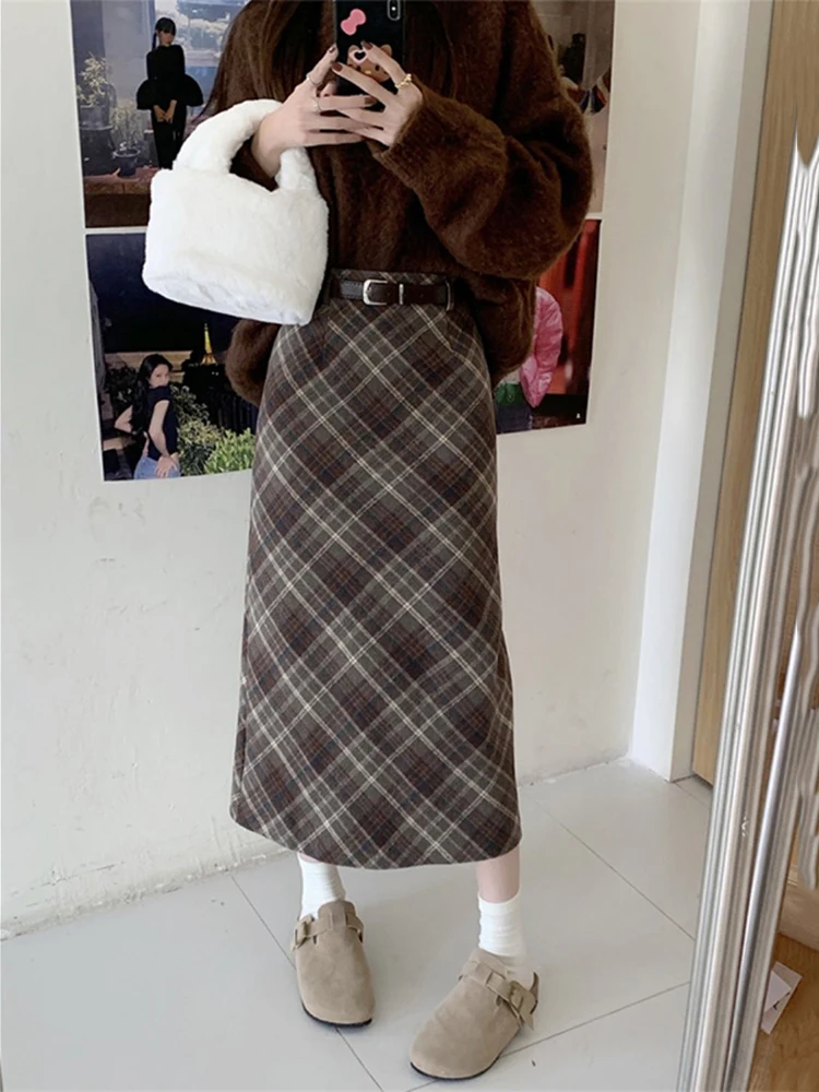 

Women autumn and winter Korean version new high waisted plaid slimming design split hip mid length A-line skirt with belt