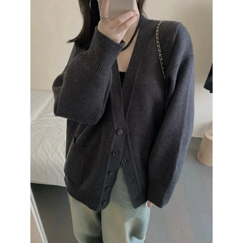 

2024 Bluepopss V-neck Sweater Jacket Winter Australian Wool Korean Lazy Knitted Cardigan Trendy And Fashionable Casual Sweaters