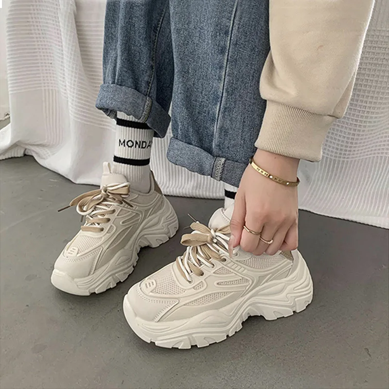 2024 New Retro Women Shoes Spring Platform Shoes Casual Sneakers Versatile Fashion Designer Shoes High Quality Women Sneakers