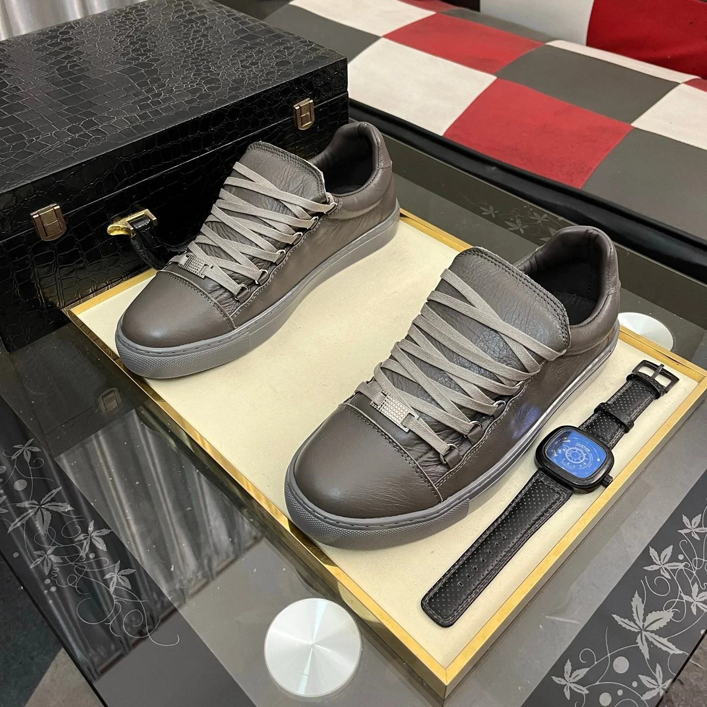 Feestdagen Cadeaus Luxe Merk Herenschoenen Handgemaakte Casual Sneakers Fijne Olie-gecrèpeerde Koeienhuid Schapenvacht Voering Zacht Ademend