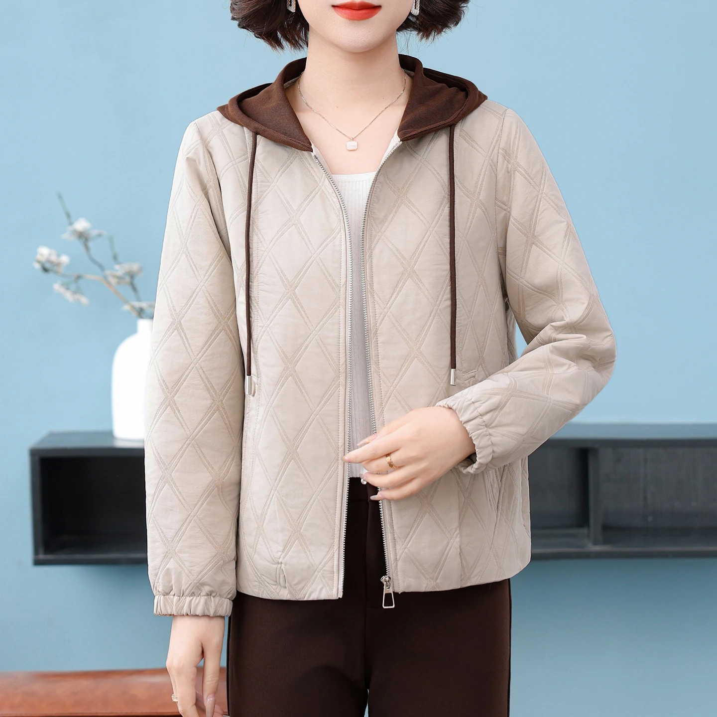 

Spring Autumn ort Coat for Mom over 50 Years Old Faionable Women's Jaet Korean Sle Windbreaker Casual Loose Fit
