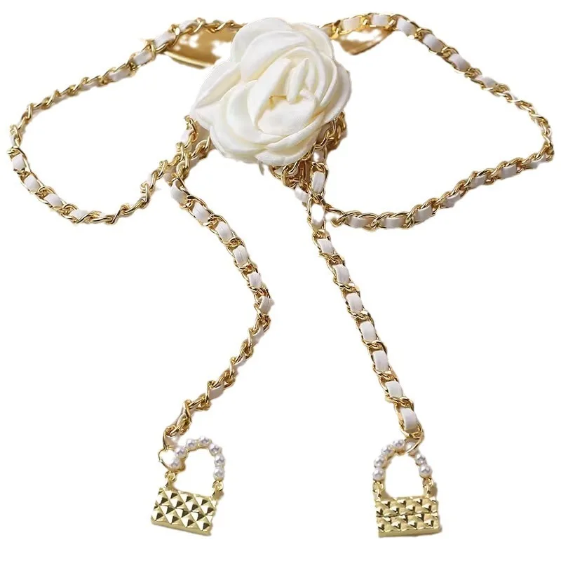 Accesorios de cadena de cintura Camelia, decoración de cinturón de cadena de flores para mujer, vestido, sensación de alta gama, pantalones vaqueros, cadena delgada