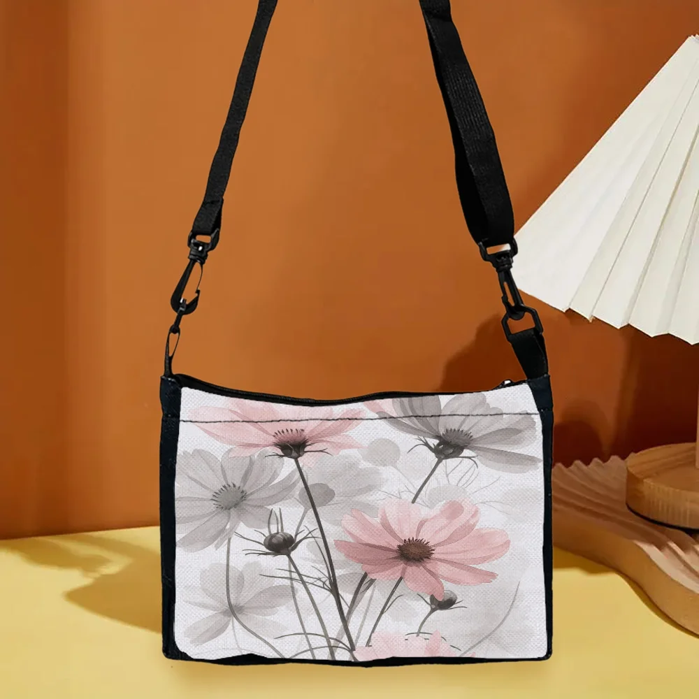 

Flower Shoulder Bag, Fashionable Lightweight Crossbody Bag, Outdoor Leisure Travel Cross-shoulder Bag, Suitable for Daily Use