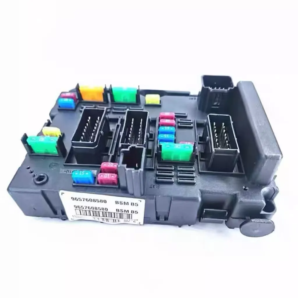 

Fuse Box 9657608580 6500Y1 BSM B5 Control Module to Lancia Phedra Fiat For Citroen C3 C5 C8 Peugeot 206 307 406 807 8V 16V