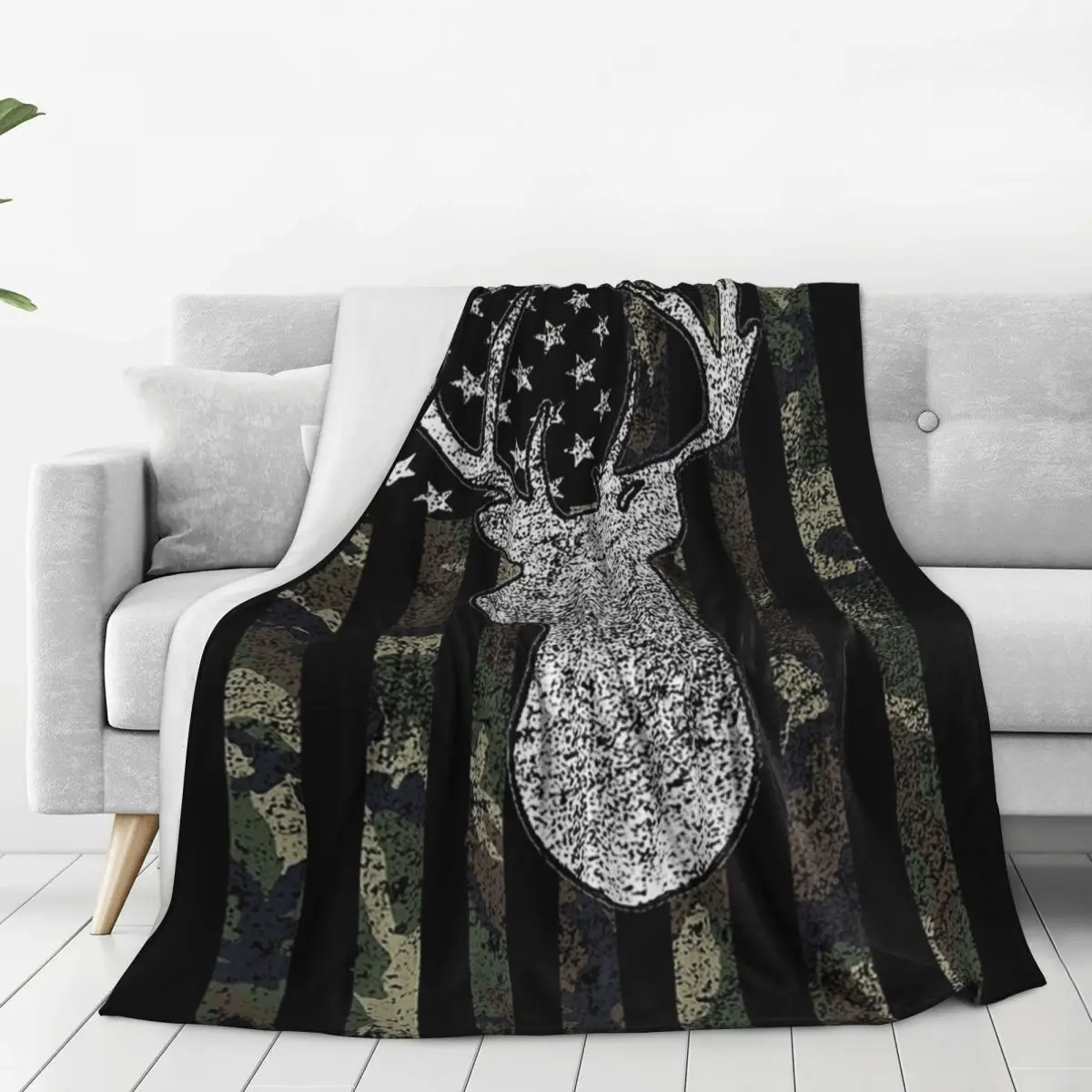 Deer Hunting Buck Camouflage Flag Blankets Flannel Breathable Throw Blankets Sofa Throw Blanket For Home Office Throws Bedspread