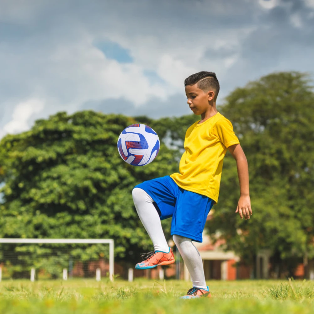 Bola Sepak Bola 2024 untuk olahraga luar ruangan bola permainan tiup Ukuran Resmi 5 bola sepak bola pertandingan tim kulit PU untuk remaja dan dewasa