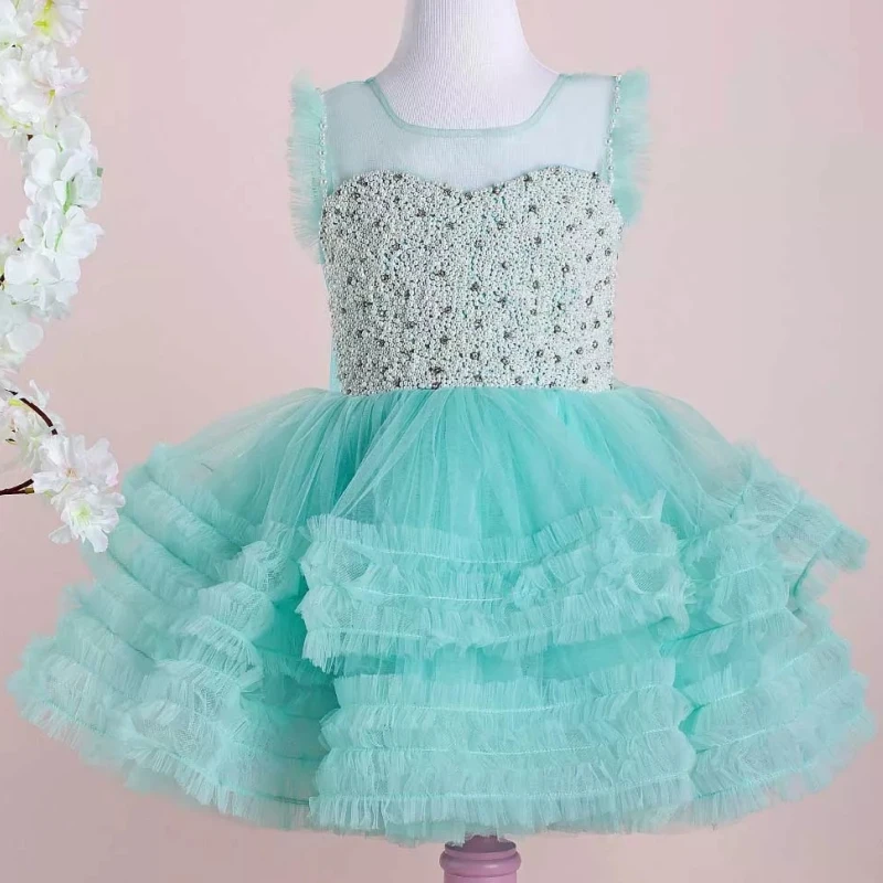 White Flower Girl Dresses Tulle Tiered Pearls With Bow Sleeveless For Wedding Birthday Party Banquet Princess Gowns